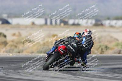 media/Oct-30-2025-Racers Edge (Thu) [[dabbdaf680]]/2-A Group/Session 2 (Turn 5)/